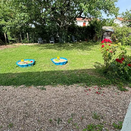 Holiday home Un Havre De Paix A *